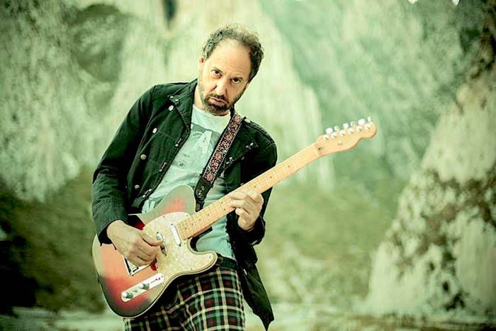 La autobiografía kamikaze de Alejandro Marcovich