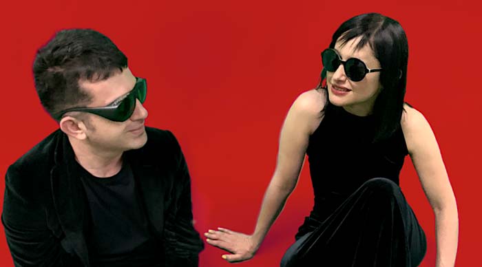 .Documento: los nuevos románticos