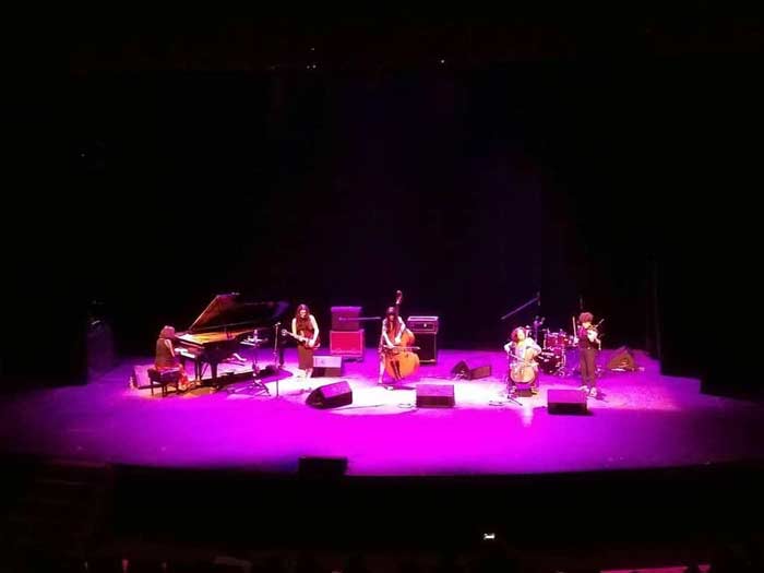 Alda Arita: guitarra, improvisación libre y vanguardia