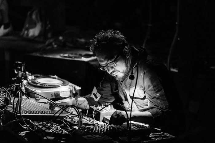 Juan José Rivas: arte y sonido experimentales