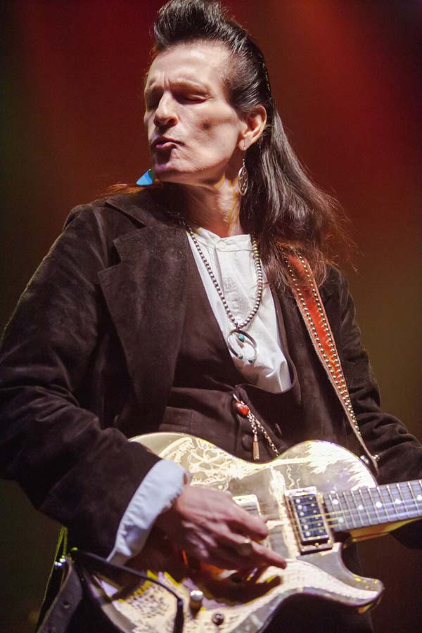 Willy DeVille y las razones del rhythm & blues