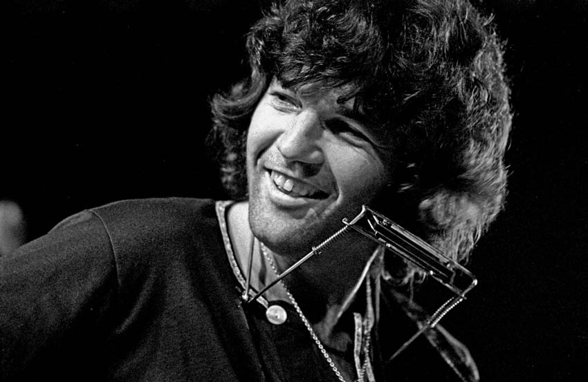 Tony Joe White (de oficio escribano)