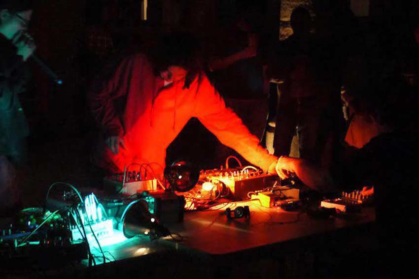 CCOOWWSS y la manipulación del sonido