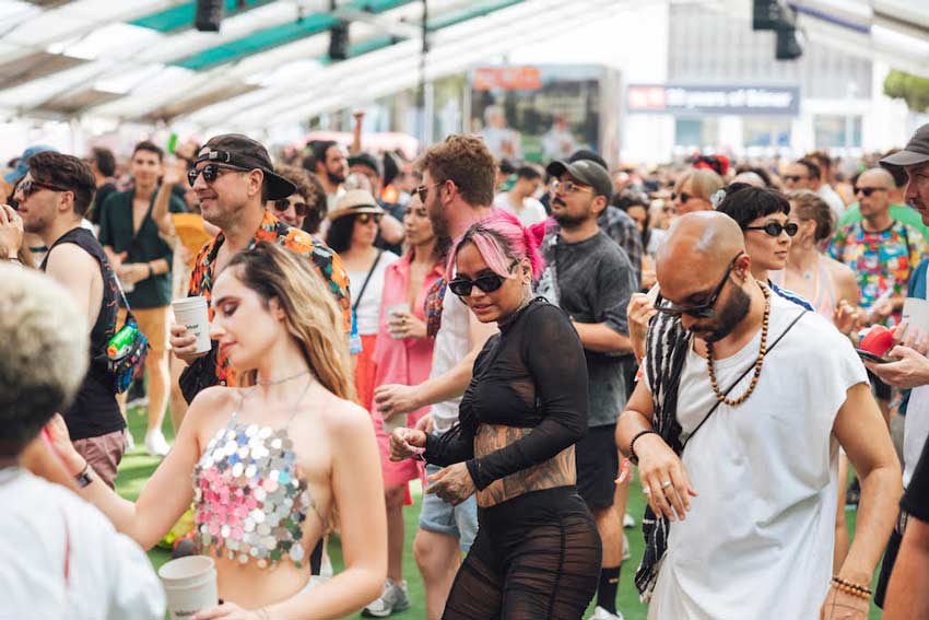 El ambiente en el Sónar Village. Fotografía: Nerea Coll, cortesía Festival Sónar