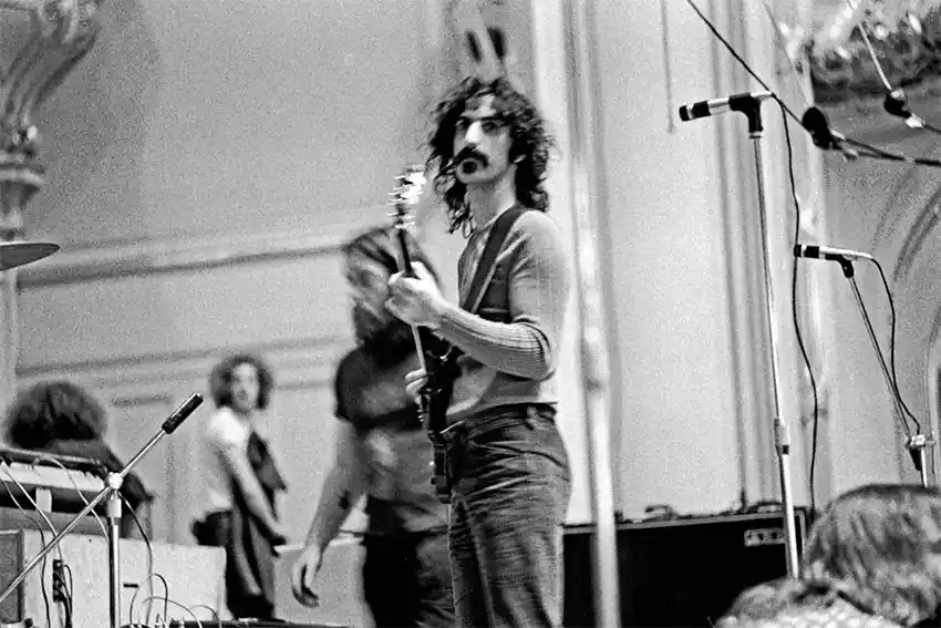 El apóstrofo de Frank Zappa a 50 años de distancia (la lista de sus nueve temas)